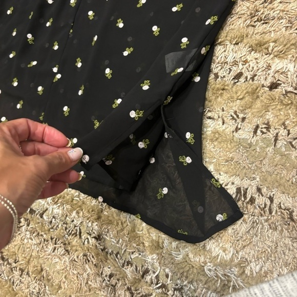 Cabi Medium Top Black Sheer Floral Embroidered Mock Neck Quarter Button Down - Picture 10 of 13